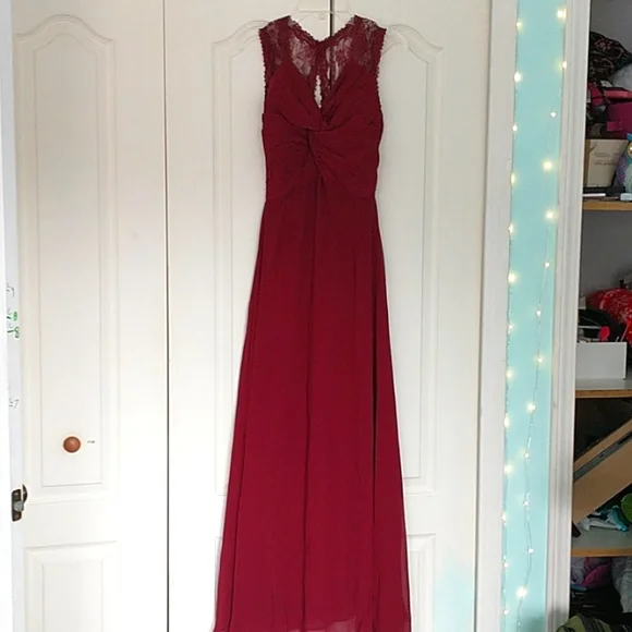 Roiii fashion dress, size S, deep burgundy